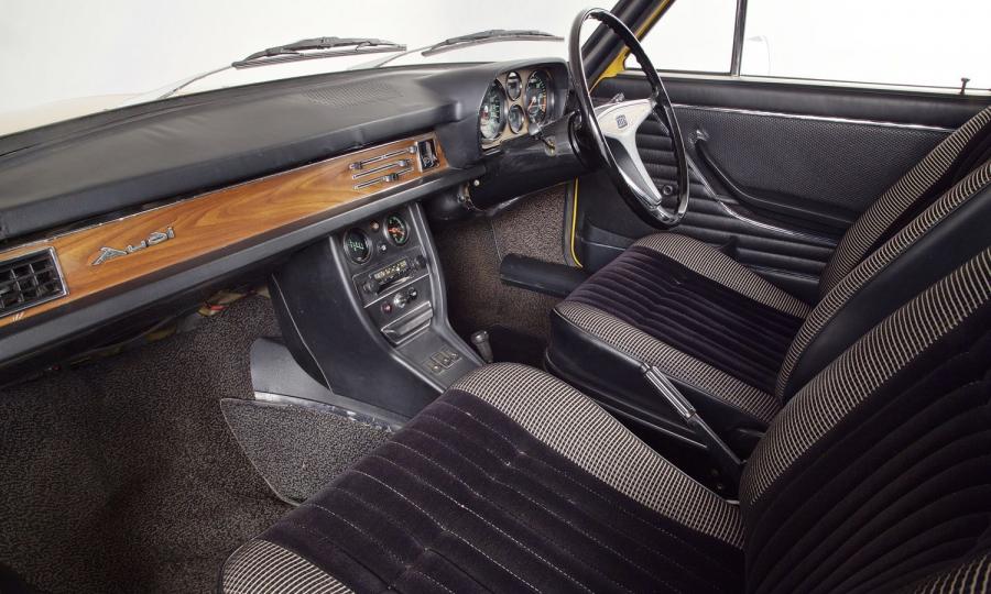Торпедо Audi 100 (C1) 1968 года  (UK) (фото 7 из 9)